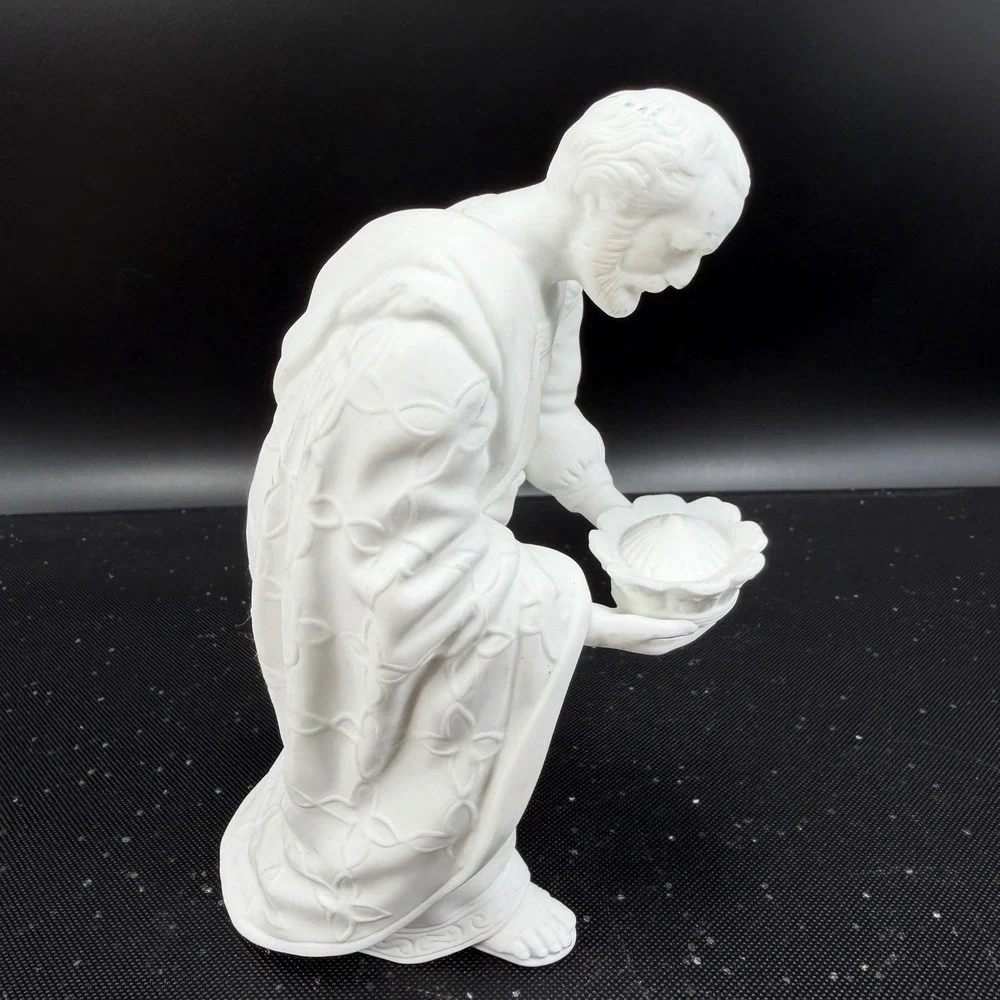Lenox The‎ Nativity Kneeling King Wiseman White Bisque Porcelain Figurine 6inch